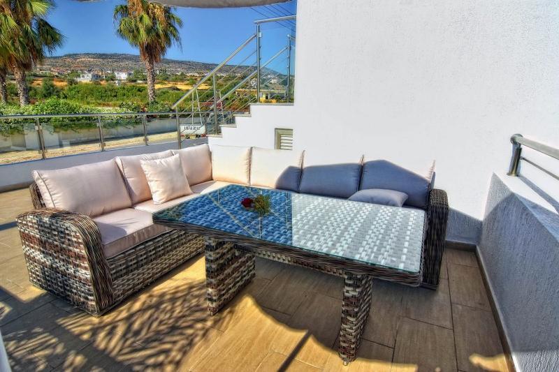 Oniros By Prestige Bookings Peyia Exterior foto